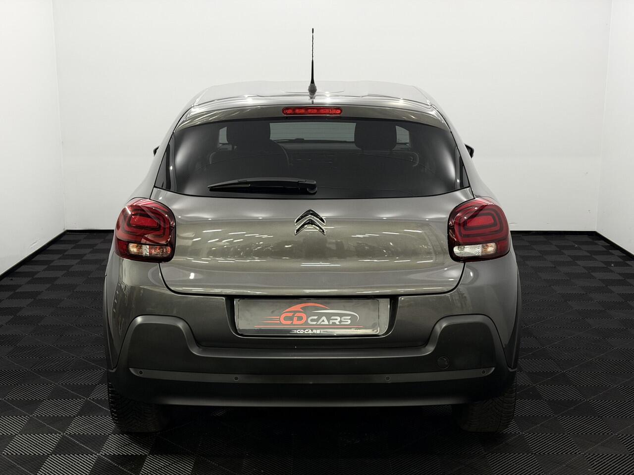 Citroen C3 1.2 PureTech Feel Edition Camera, Navi, Keyless start, Cruise control, Clima, Lichtmetalen velgen