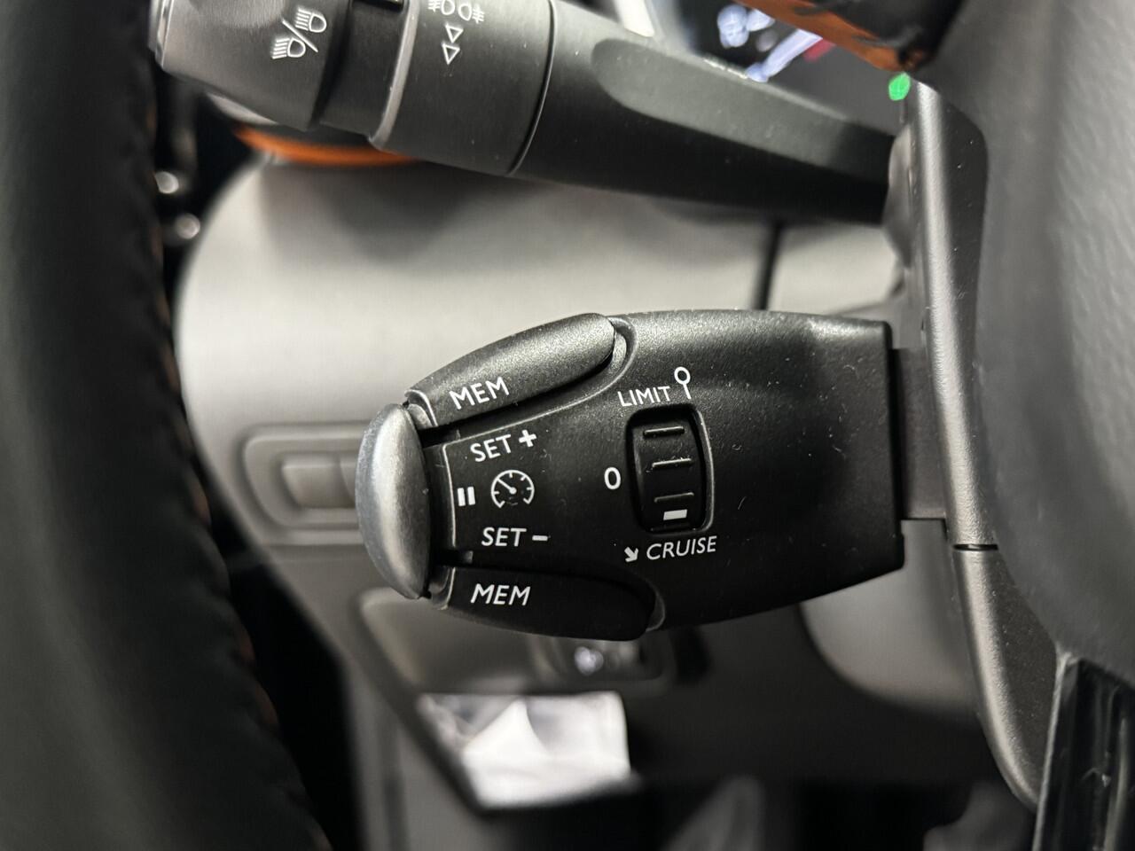 Citroen C3 Aircross 1.2 PureTech S&S Shine | 12 MDN GARANTIE | PANO | NAVI |