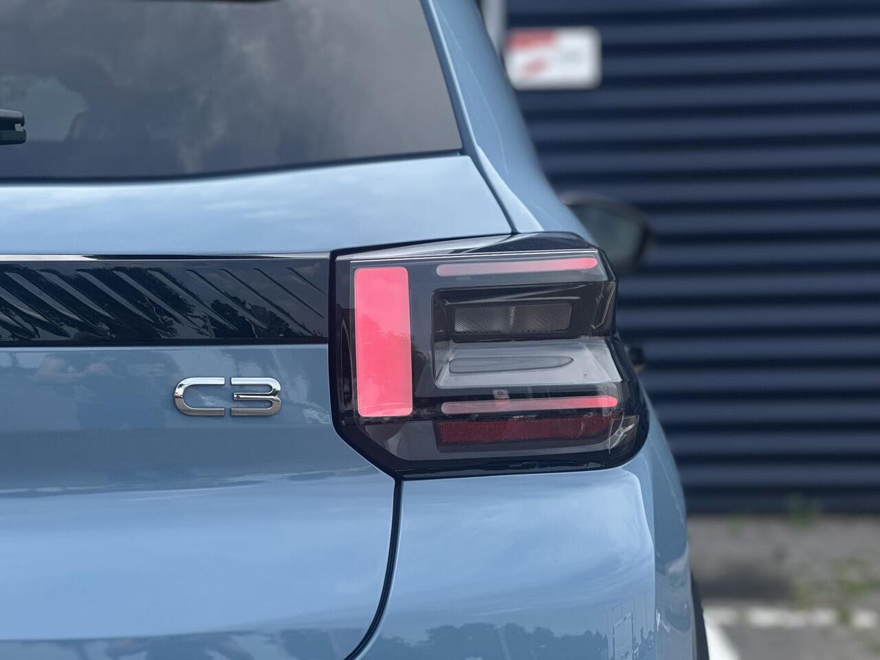 Citroen C3 1.2 Turbo 100pk Max | Comfort Stoelen | Apple Carplay/Android Auto | Parkeercamera/-sensoren | Full LED | DAB | Cruise Control | Climate Control | Draadloze telefoonlader |