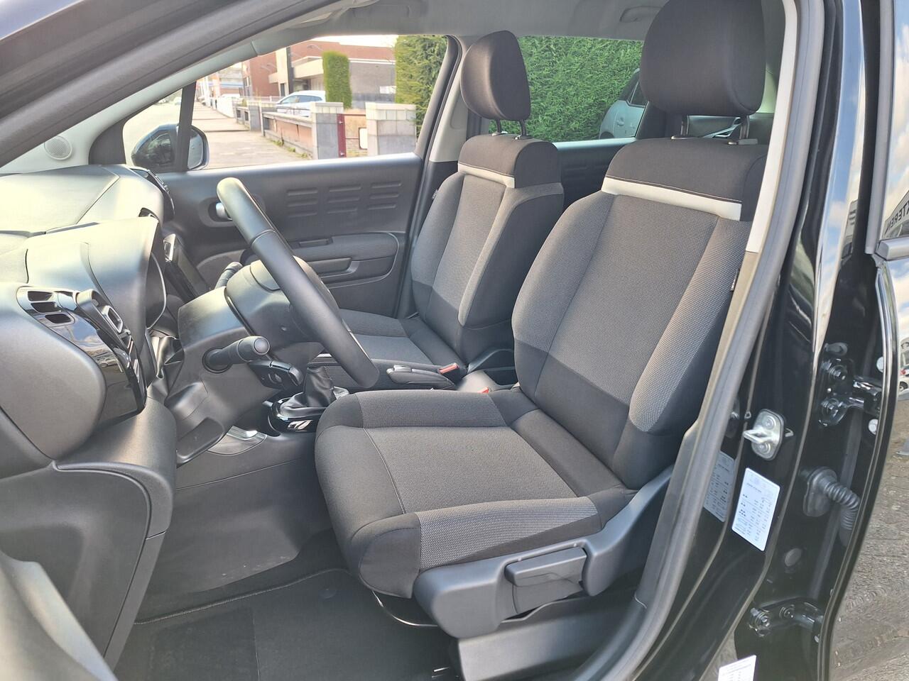 Citroen C3 Aircross 1.2 PureTech Shine 15X OP VOORRAAD