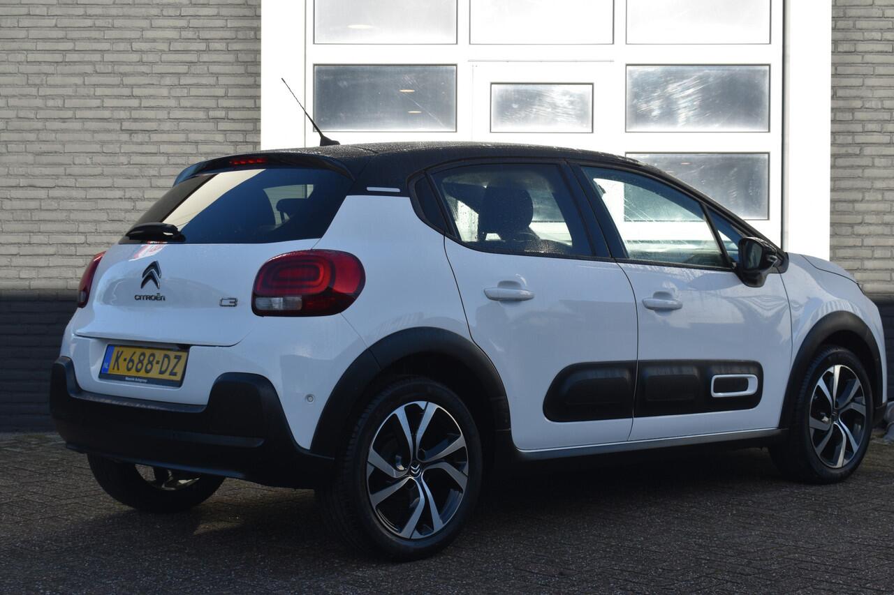 Citroen C3 PureTech 83 Shine Navigatie | Airco | Camera achter | parkeersensoren V+A | Carplay - Android auto | Zeer compleet |