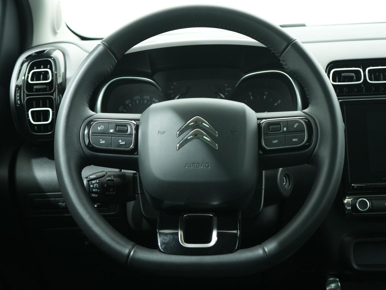 Citroen C3 Aircross 1.2 PURETECH 130 SHINE EAT8 | Cruise | Carplay | Stoelverwarming |