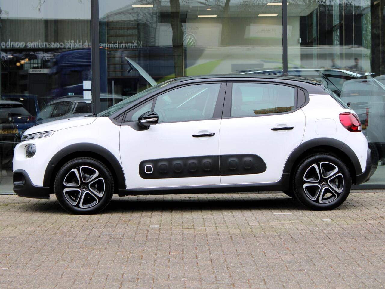 Citroen C3 1.2 PT 110 AUTOMAAT FEEL BLACK ROOF NAVI/CAMERA