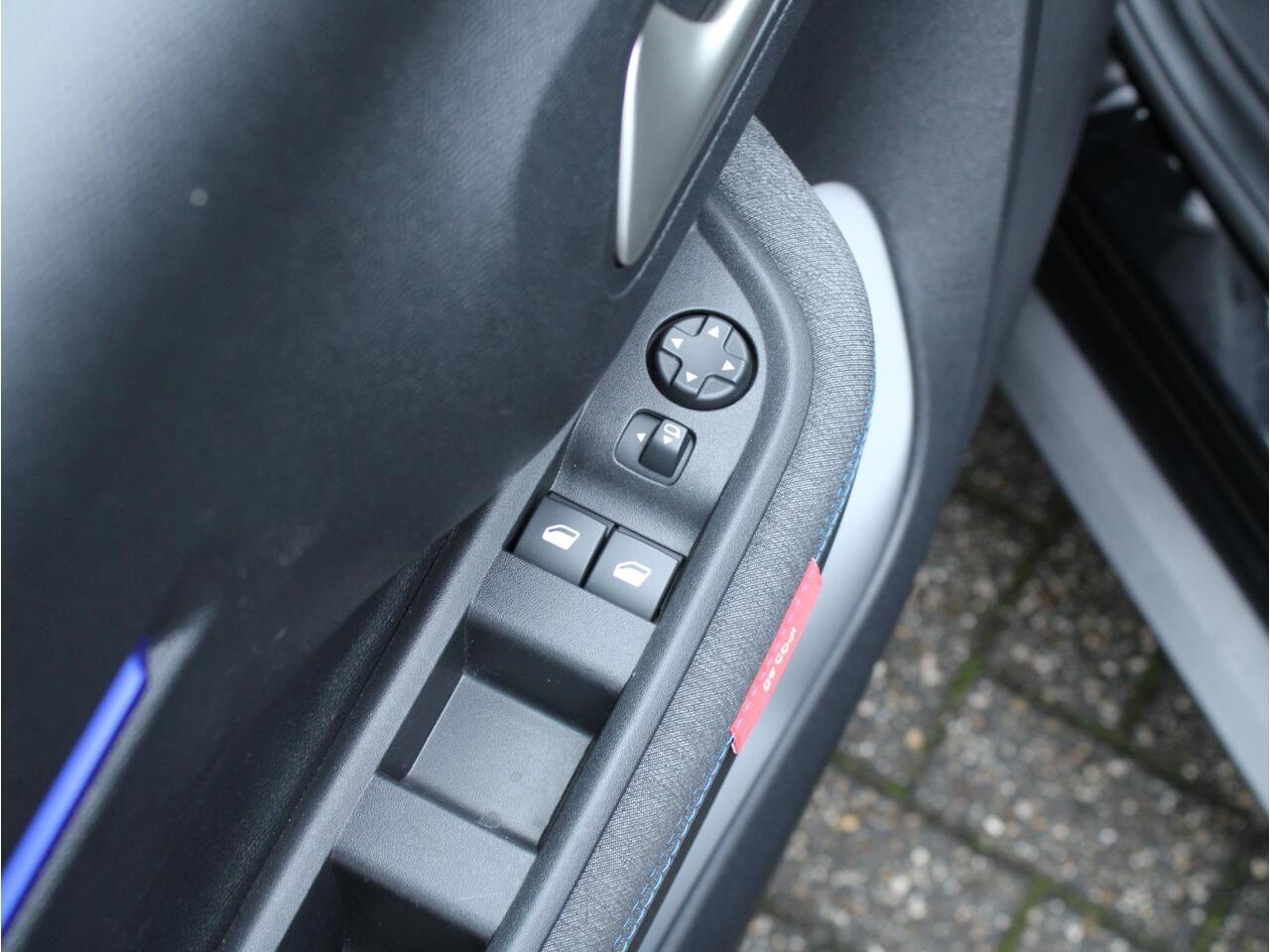 Citroen C3 1.2 Turbo 100pk Plus Applecarpl./Andr. Auto, CruiseControl, Airco, Elektr. Ramen voor, DAB, Bluetooth