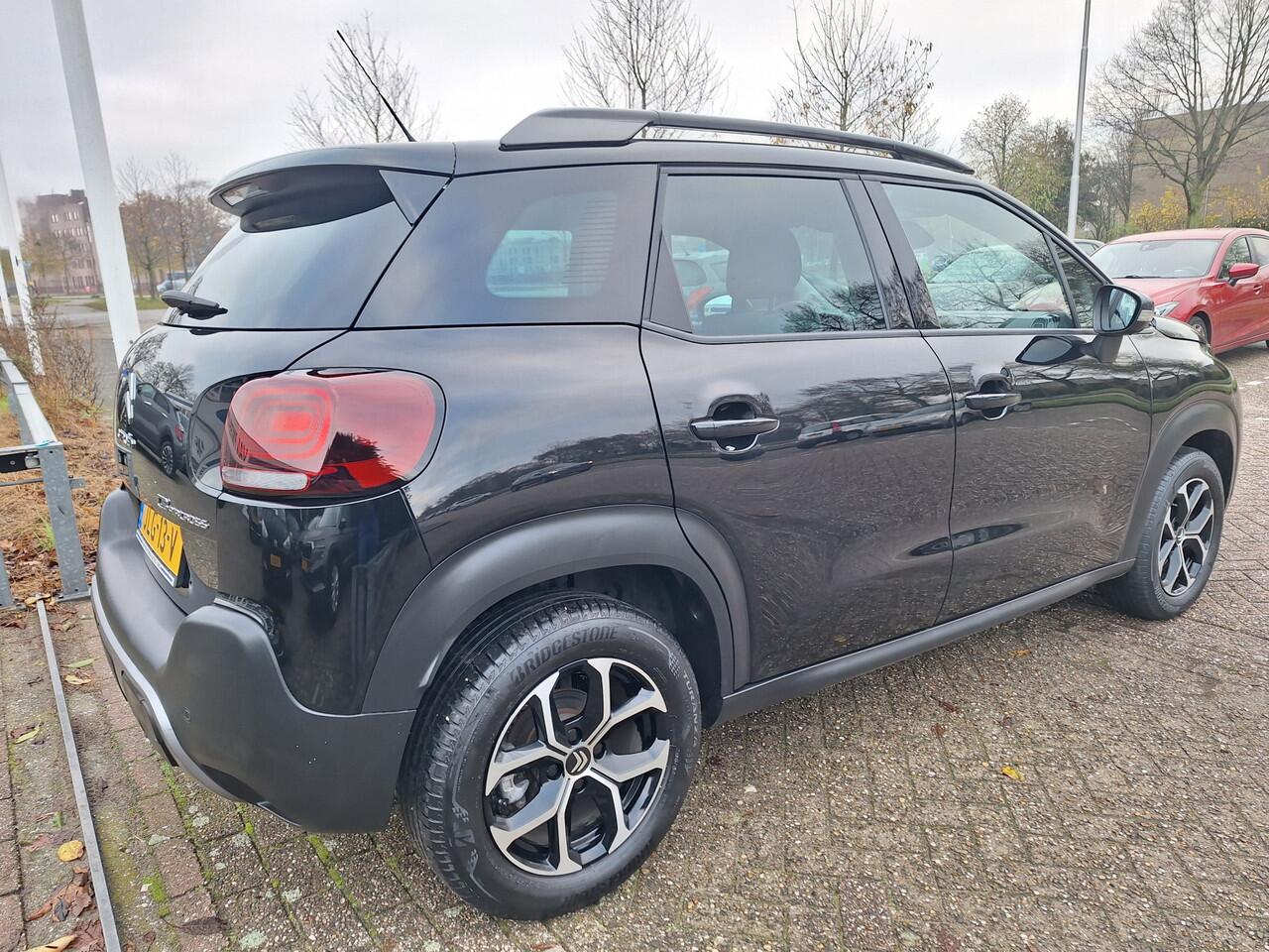 Citroen C3 Aircross Origin 1.2 PureTech Shine stoelverwarming/navigatie/pdc/enz....