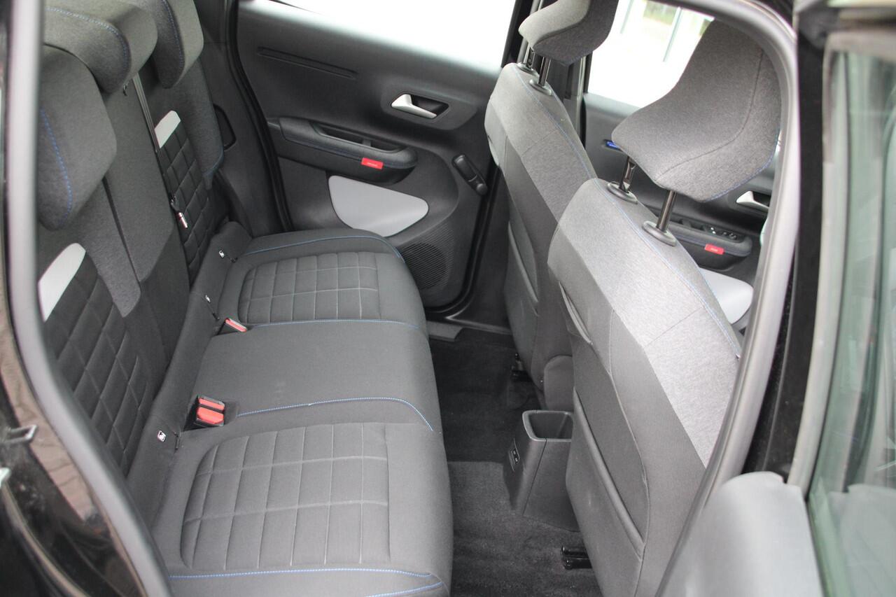 Citroen C3 1.2 Turbo 100pk Plus Airco Cruise Carplay Black Edition Hoge instap! Nieuwstaat