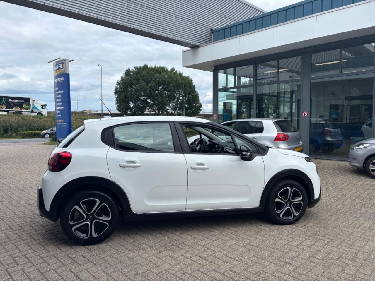 Citroen C3 1.2 PURETECH FEEL NAVI AIRCO CRUISE CONTROL_