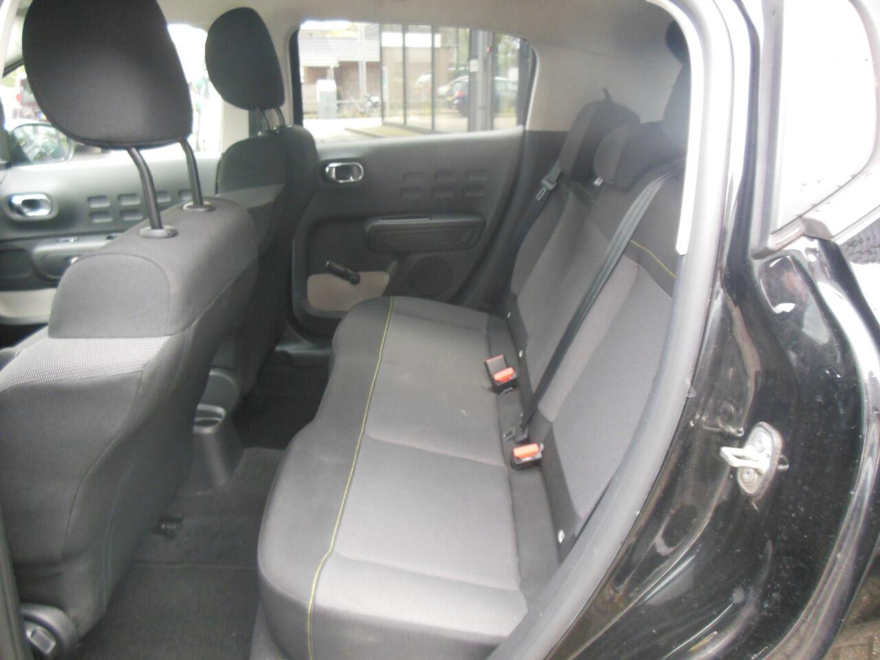 Citroen C3 1.2 PureTech Feel Staat in De Krim