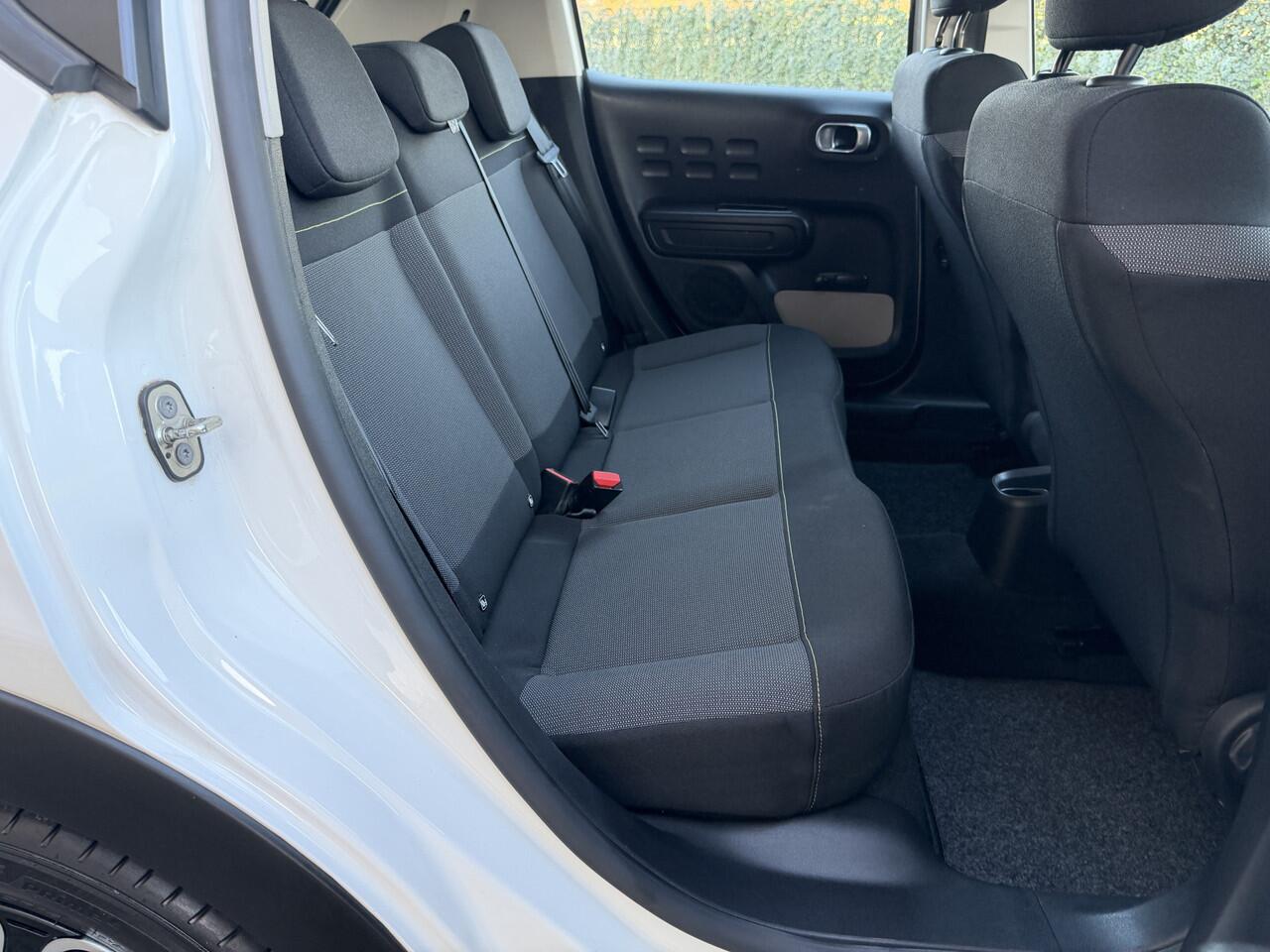 Citroen C3 1.2 PureTech C-Series [ apple cp,ecc,navi,pdc,cruise ]