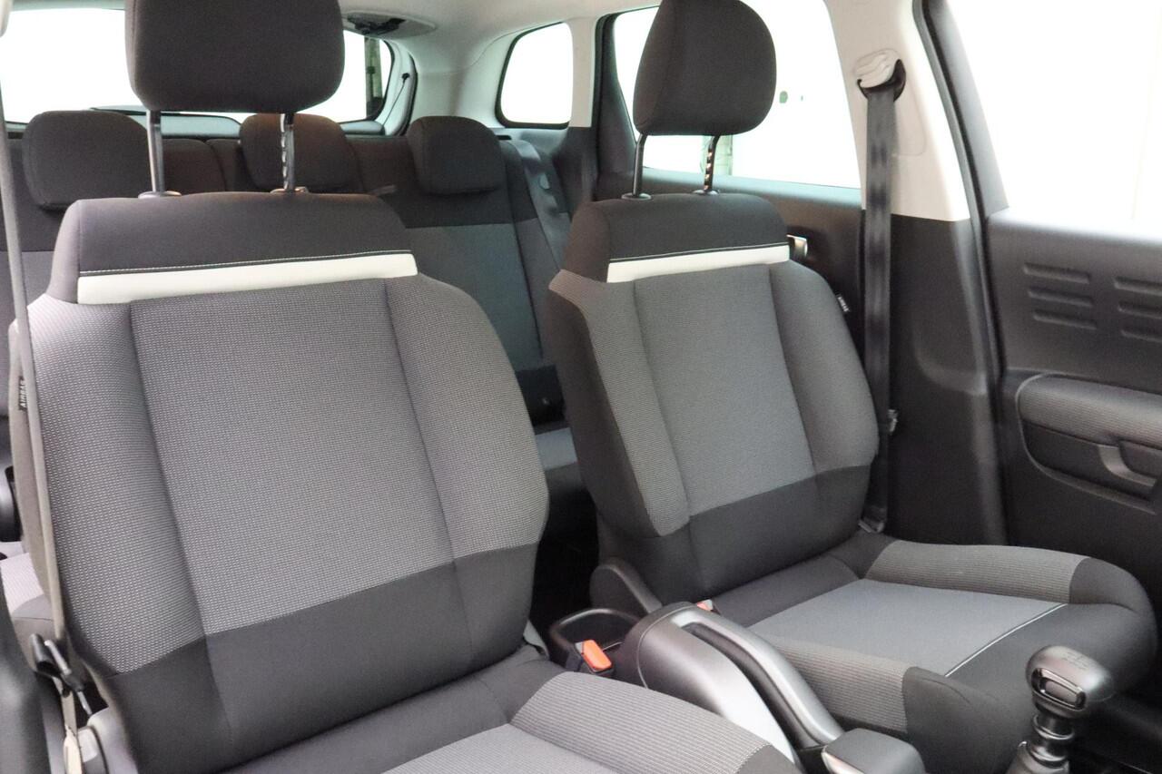 Citroen C3 Aircross 1.2 PureTech S&S Shine 110 Pk | Navigatie | Cruise Control | Keyless Start | Draadloos Telefoonlader