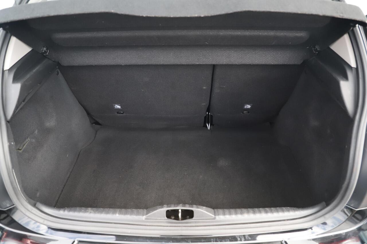 Citroen C3 1.2 PureTech Feel NIEUWE DB RIEM Navigatie Carplay Android Clima Cruise Rijstrooksensor Parkeersensor All Season Banden