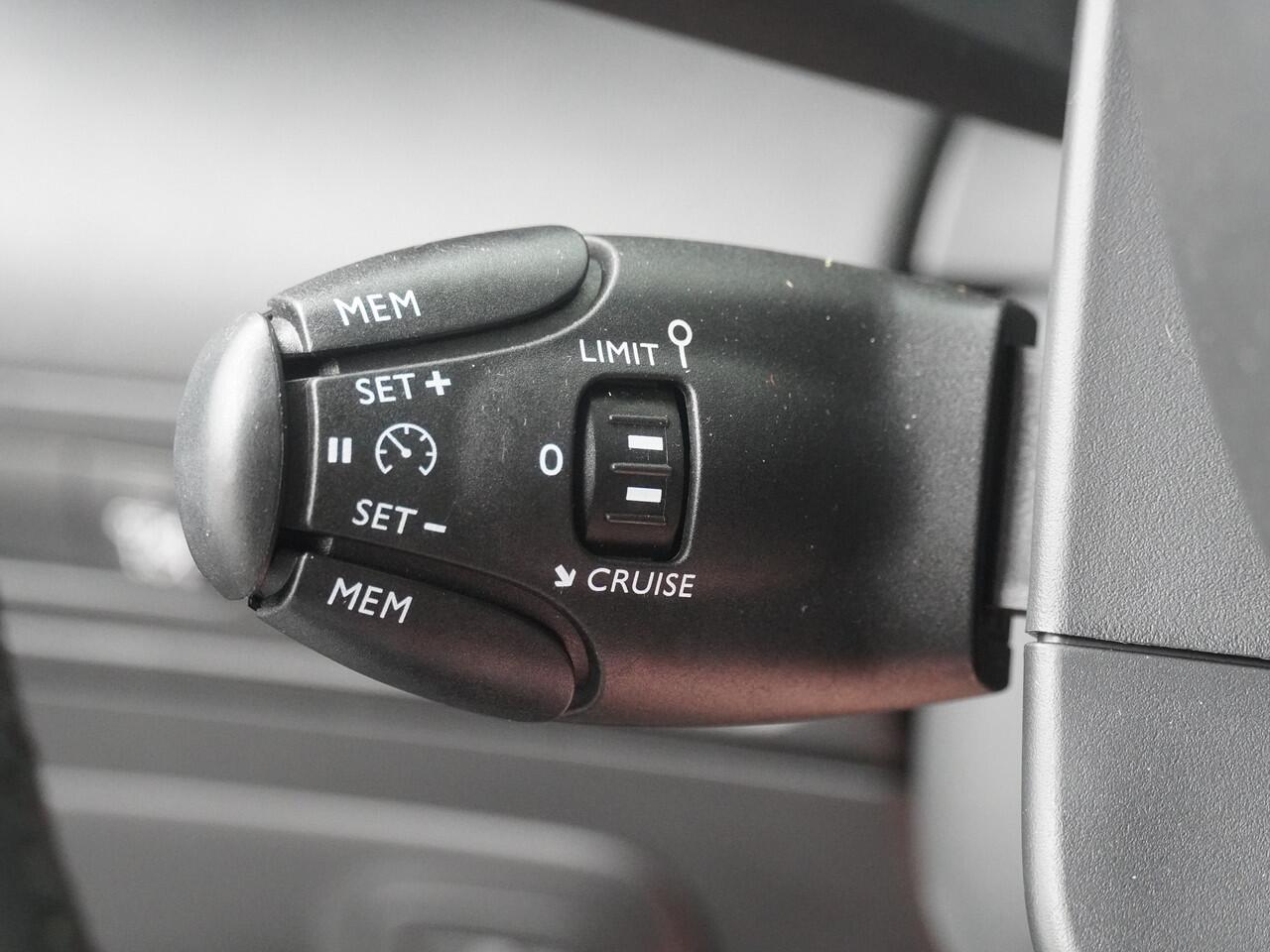 Citroen C3 Aircross 1.2 PureTech C-Series Navi/Trekhaak /Cruise