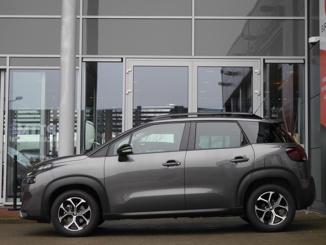 Citroen C3 Aircross 1.2 PureTech Shine 130PK | Automaat | Climate & Cruise Control | Stoelverwarming | Parkeersensoren achter | Regensensor | Apple Car Play/Android Auto
