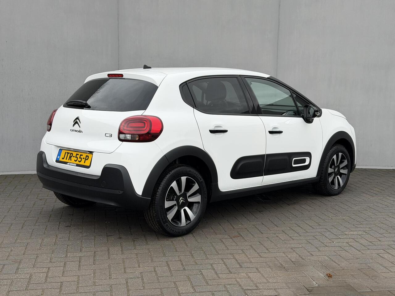 Citroen C3 ELLE 110PK Automaat / All Season Banden / Navigatie via Apple Carplay & Android Auto / Camera / Keyless / Cruise / Clima / DAB / Parkeersensor /