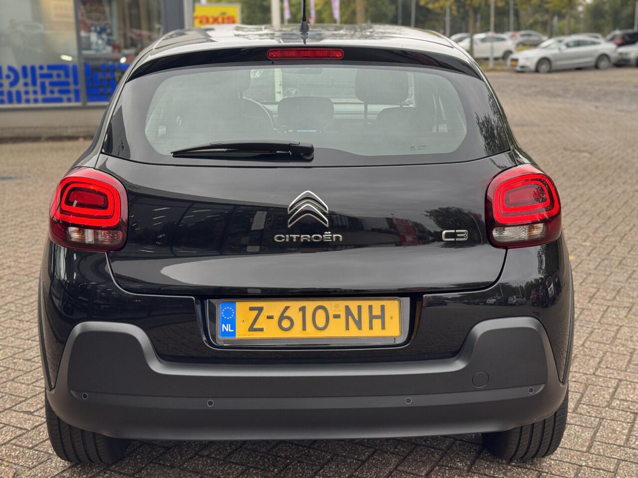 Citroen C3 1.2 83pk Plus Navigatie|Parkeersensoren|Carplay
