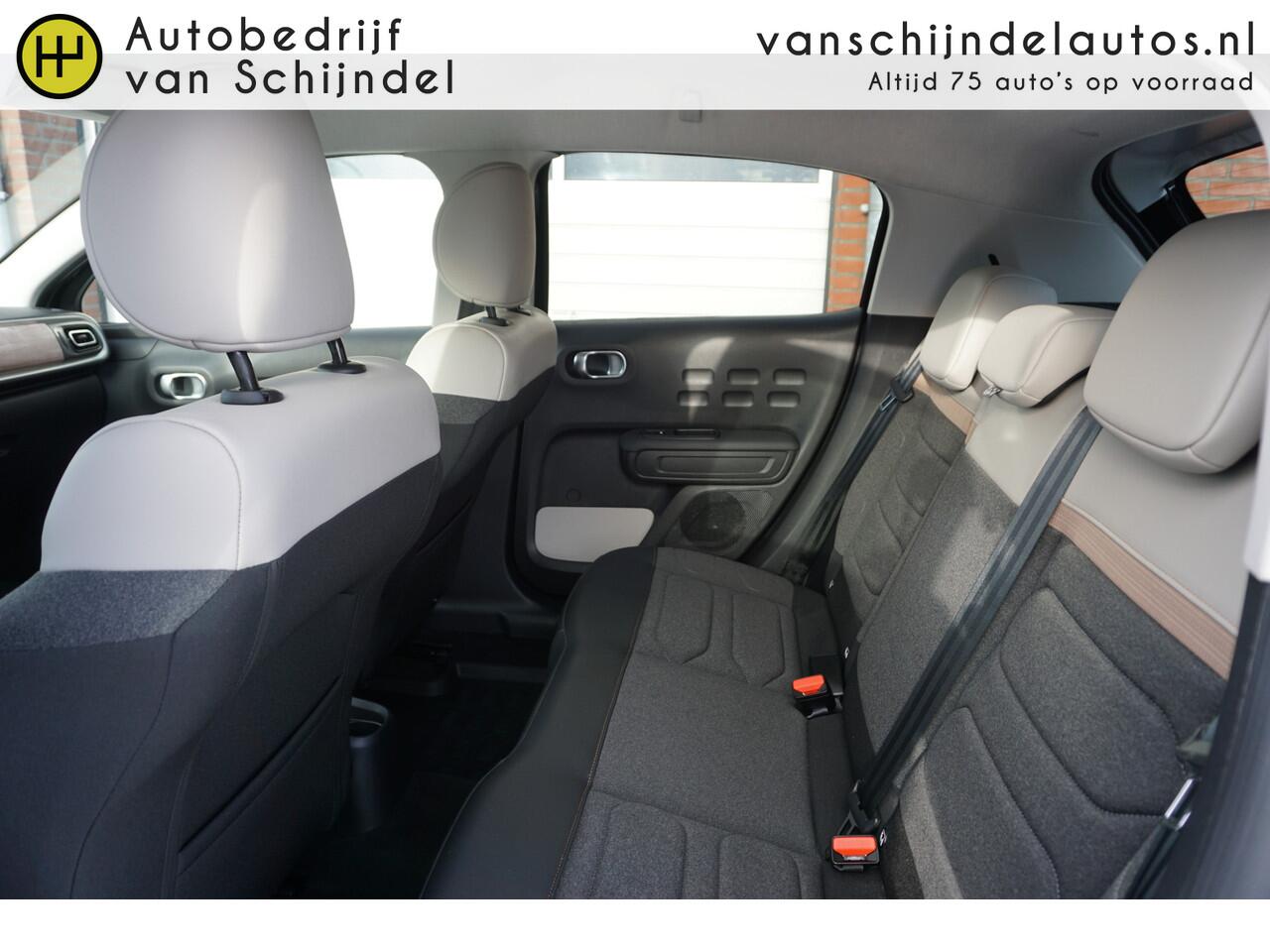 Citroen C3 1.2 PURETECH EAT6 110PK SHINE LUXE KEURIGE NETTE STAAT STOELVERWARMING ANDROID-APPLECARPLAY(NAVI) ECC AIRCO CRUISECONTROL PARKEERSENSOREN BLUETOOTH 4X ALL SEASON BANDEN ENZ...