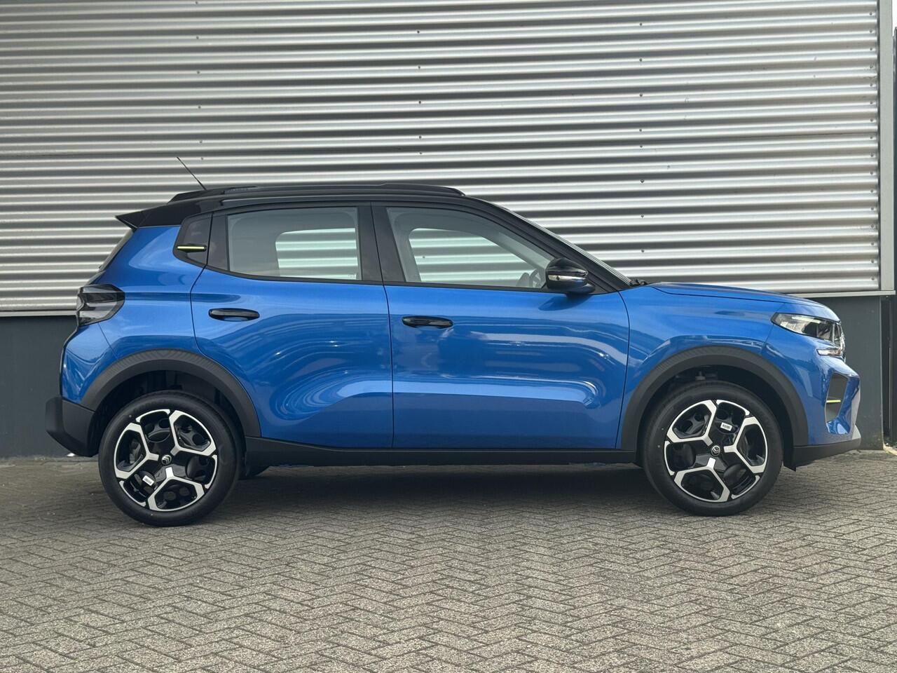 Citroen C3 Plus 1.2 Turbo 100pk | NIEUW | SNEL RIJDEN! | AIRCO | NAVI | APPLE CARPLAY / ANDROID AUTO | PDC | TWO-TONE |