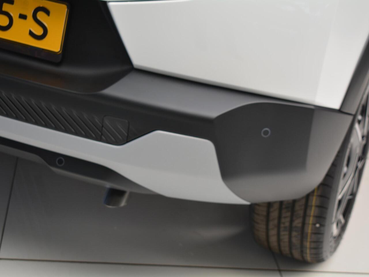 Citroen C3 1.2 Turbo 100pk Max | Navigatie | Achteruitrij camera |