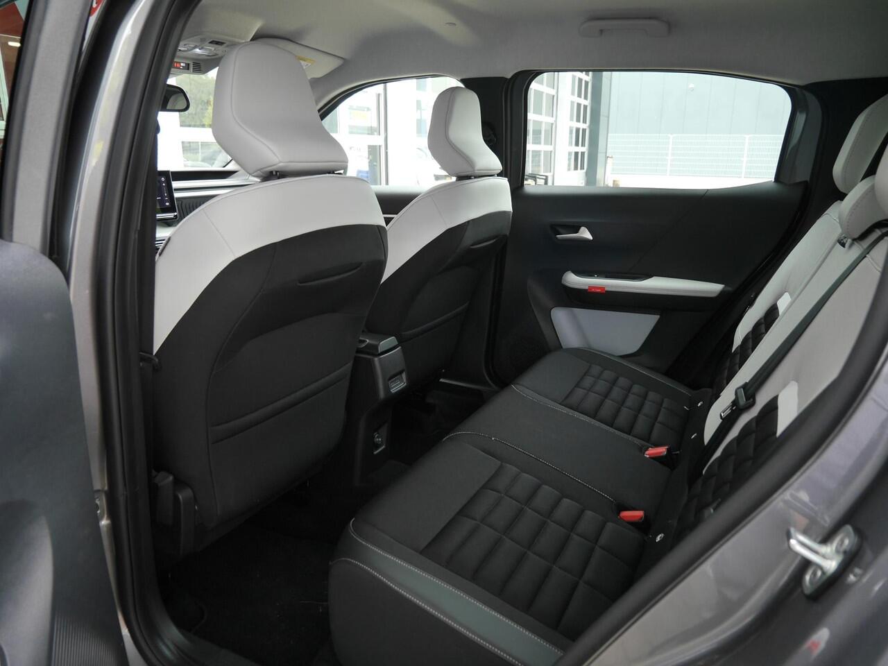 Citroen C3 Aircross 1.2 Hybrid 136 Max | Demo | Automaat | PHC Vering | Comfort Seats | Achteruitrijcamera | Navigatie | Dodehoek detectie