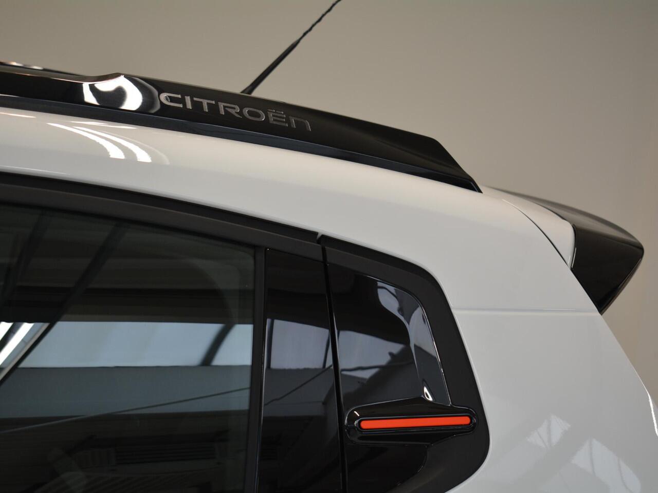 Citroen C3 1.2 Hybrid 110pk Plus .