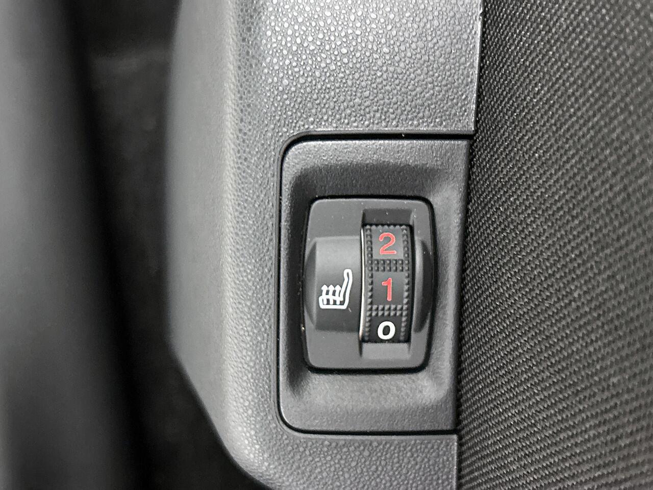 Citroen C3 82 PK Plus | Rijklaar | Parkeersensoren | Stoelverwarming | Comfort stoelen |