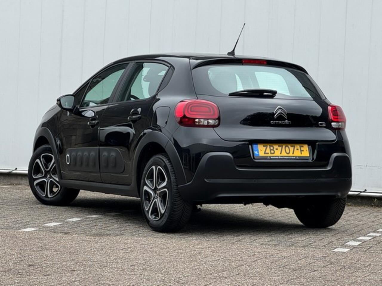 Citroen C3 1.2 PureTech Feel Edition met Navigatie, Cruise Controle, Lane Assist, All Season Banden
