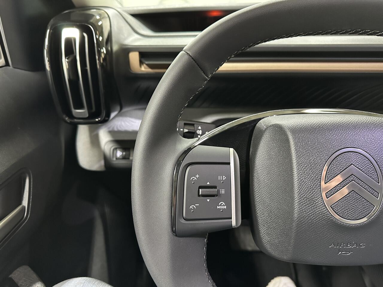 Citroen C3 Aircross 1.2 Hybrid 145pk Plus | Apple Carplay/Android Auto | Camera