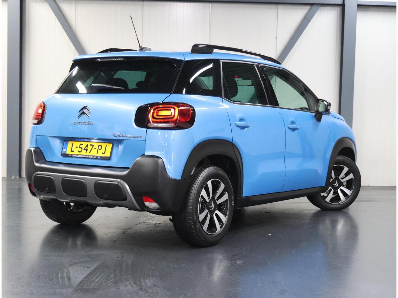 Citroen C3 Aircross 1.2 110PK Shine | 1ste eigenaar | AppleCarplay/AndroidAuto | Cruise Control | Climate Control | Navigatie | 16"LMV | Isofix | Privacy Glass | Parkeersensoren |