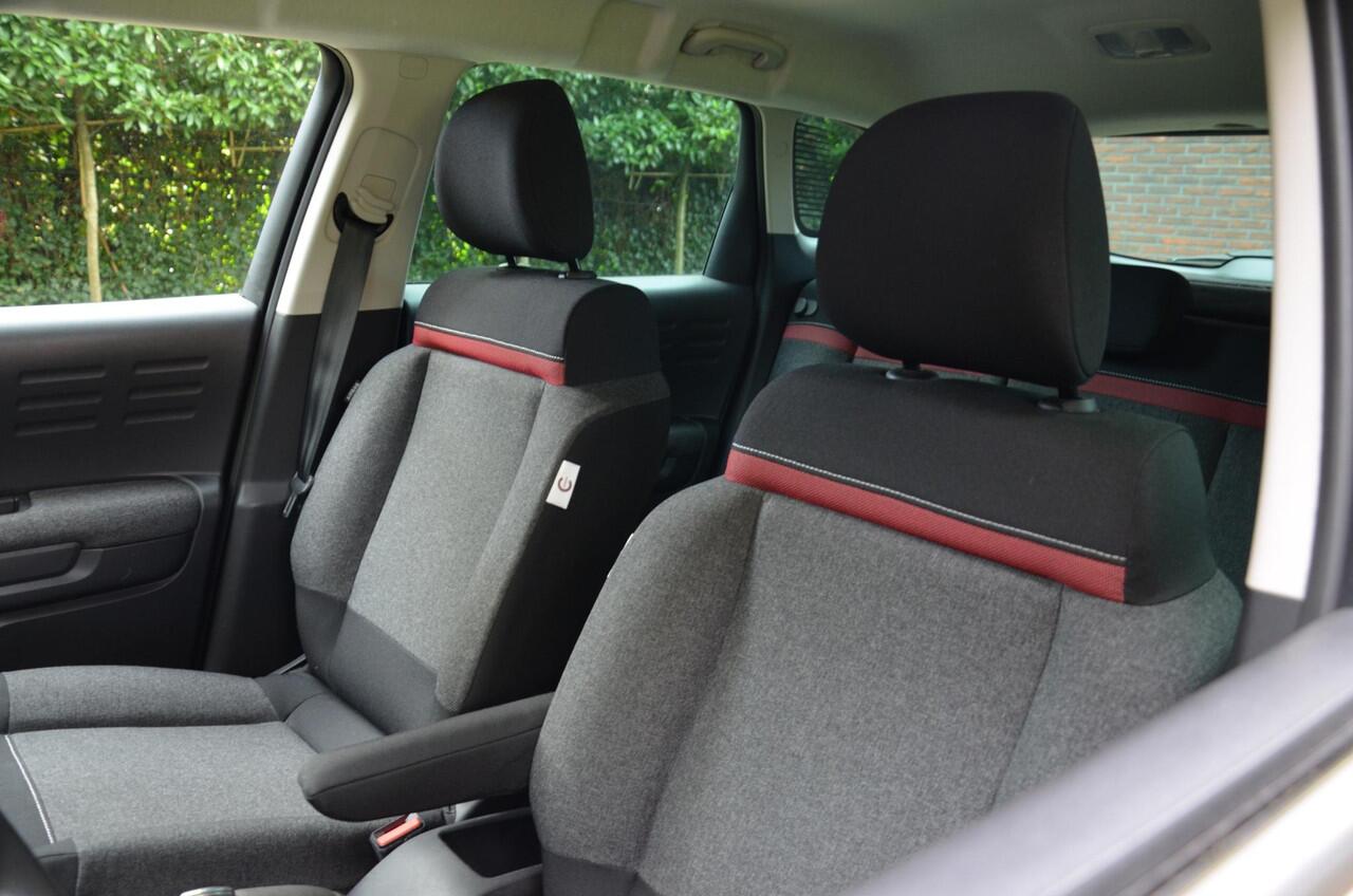 Citroen C3 Aircross 1.2 PureTech C-Series Apple Carplay/Android Auto/Ecc/Pdc/Stoelverwarming/Cruise control/Lmv/Achteruitrij-Camera