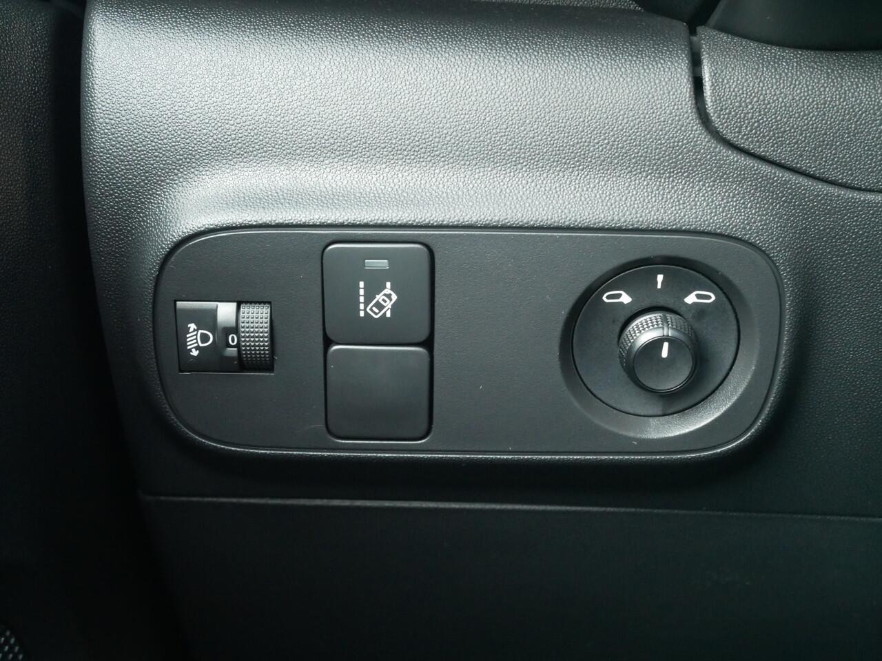 Citroen C3 1.2, Bluetooth, Cruise, Control, 5-Deurs!!