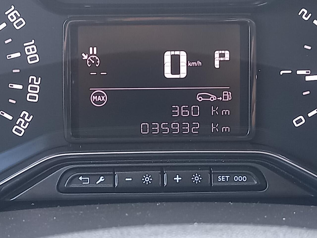 Citroen C3 Aircross 1.2 PureTech 130PK EAT6 Max Automaat!