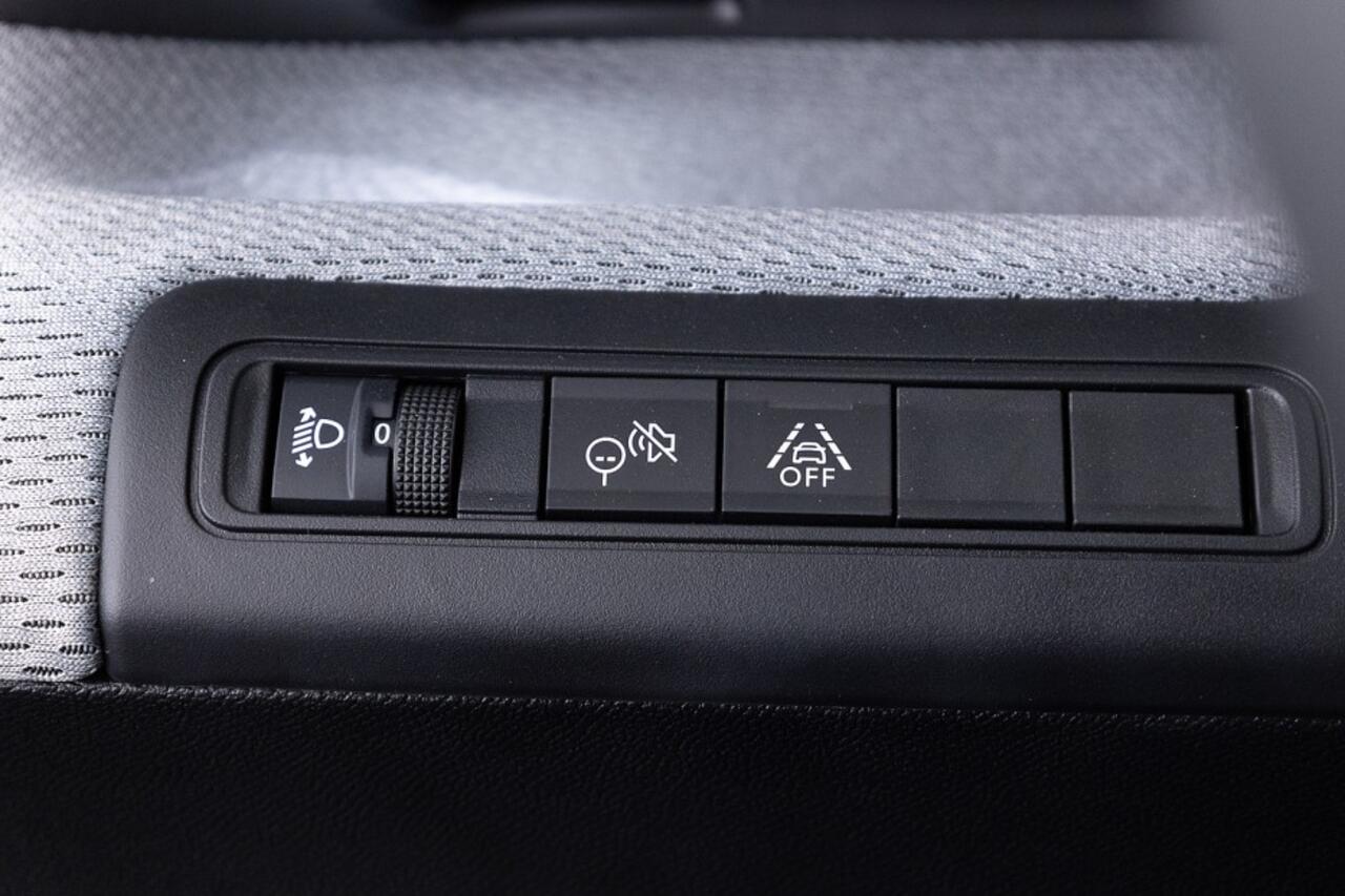 Citroen C3 e-C3 Aircross Max 113pk Comfort Range 44 kWh ? 1e Eigenaar