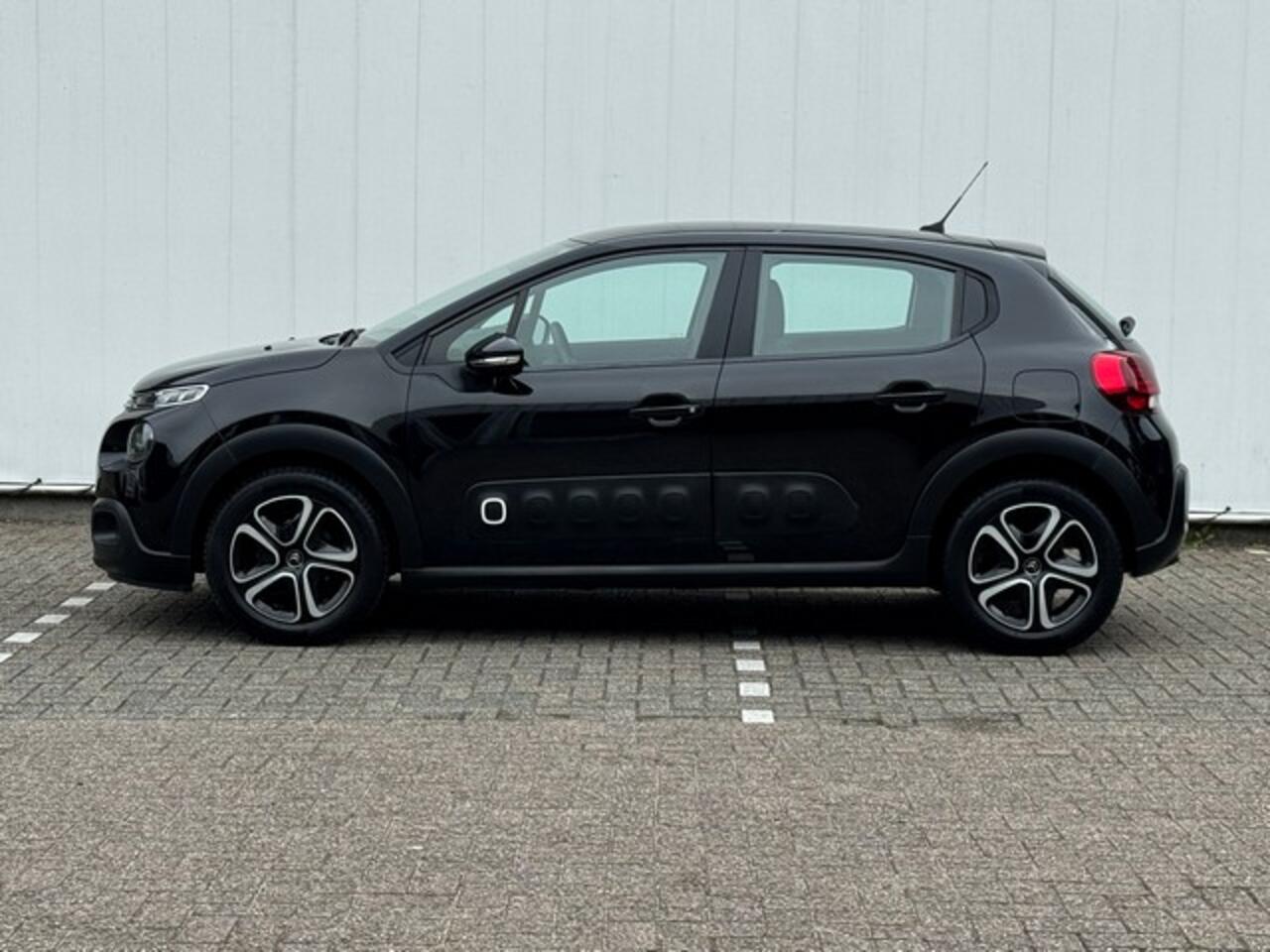 Citroen C3 1.2 PureTech Feel Edition met Navigatie, Cruise Controle, Lane Assist, All Season Banden