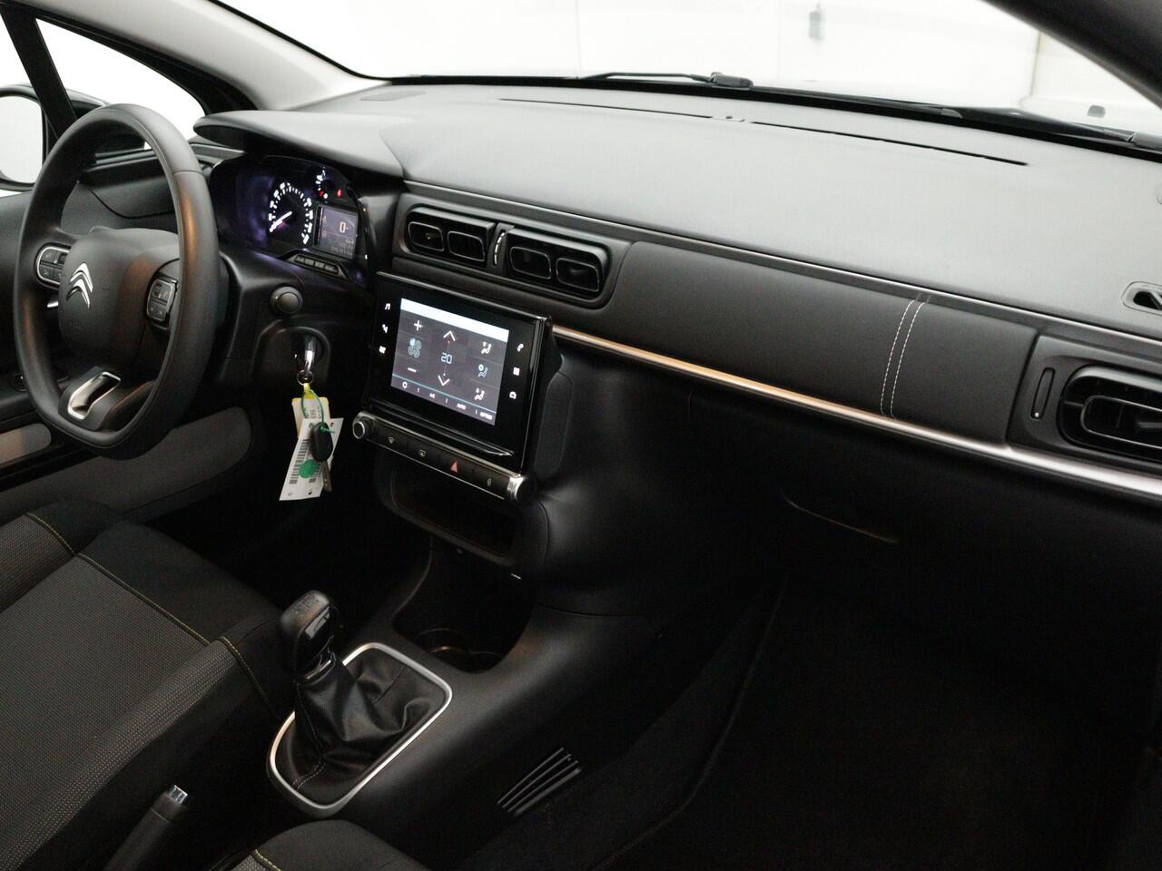 Citroen C3 82 PK Feel | Rijklaar | Parkeersensoren achter | Apple carplay / android auto |