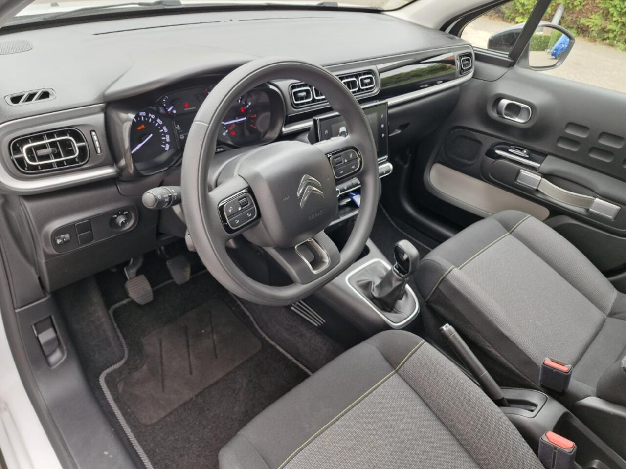 Citroen C3 82 pk Shine | Keyless Entry | Apple Carplay & Android Auto | LE