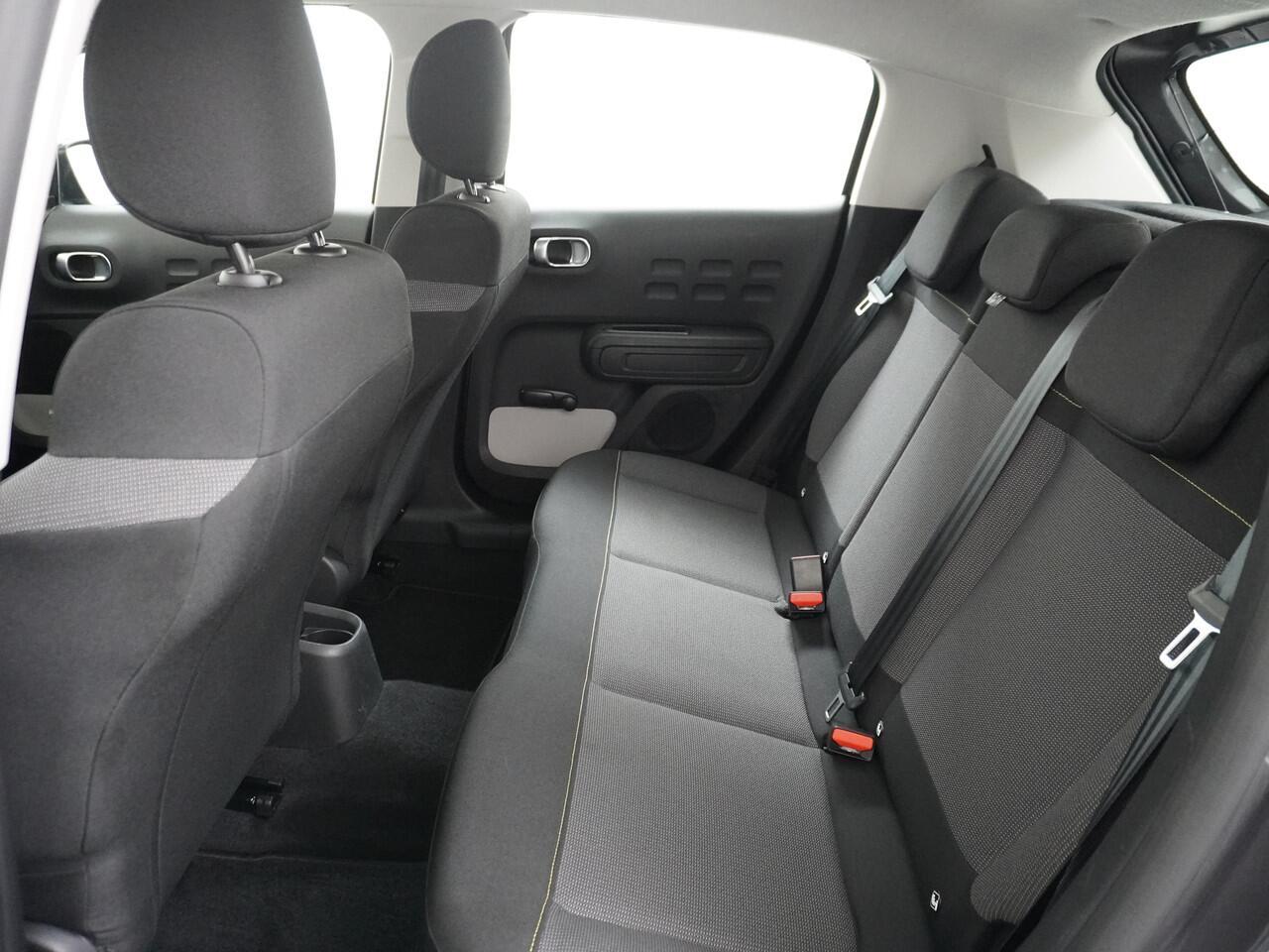 Citroen C3 1.2I Navi Shine C-Series Ecc Apple Carplay Android Auto Cruise Control C-Series PureTech Lmv DAB Bluetooth 1e Eigenaar Zeer compleet! Volledige onderhoud historie