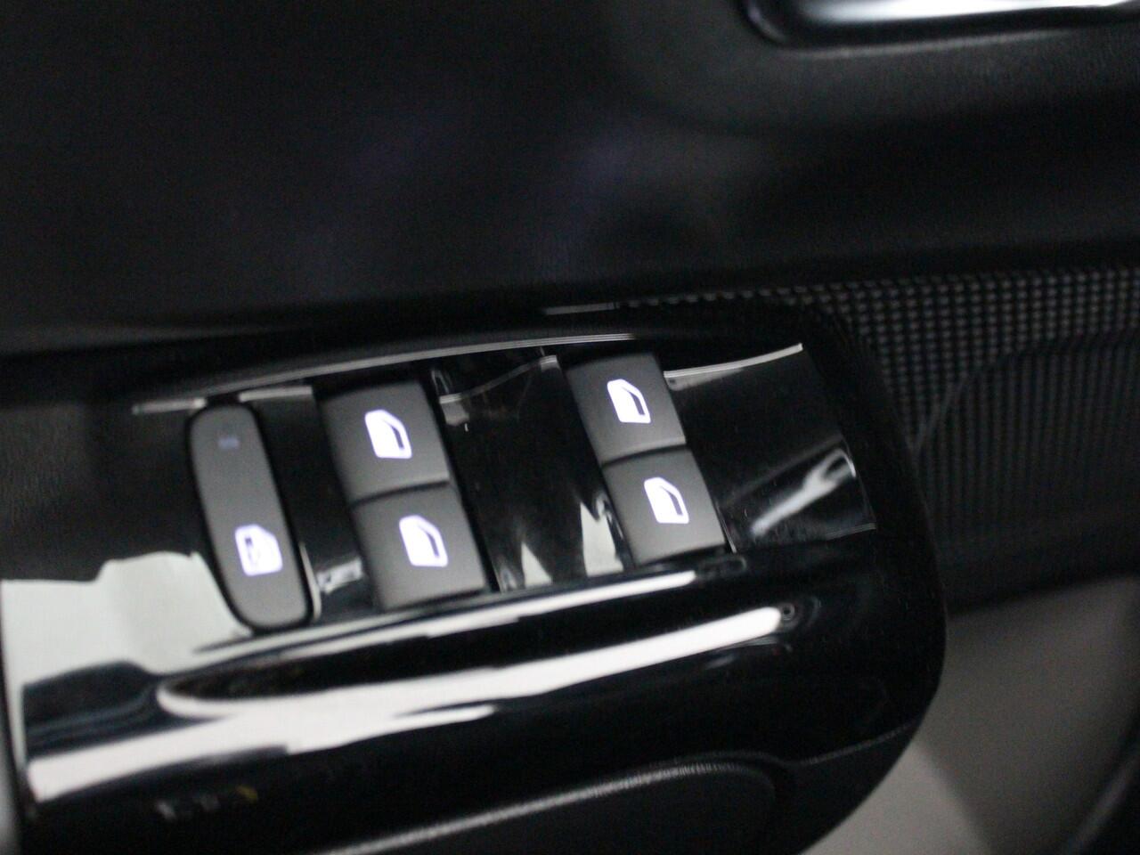 Citroen C3 1.2 PureTech Plus | Pack City | Pack Navi |* 27 t/m 31 dec eindejaarsshow!!