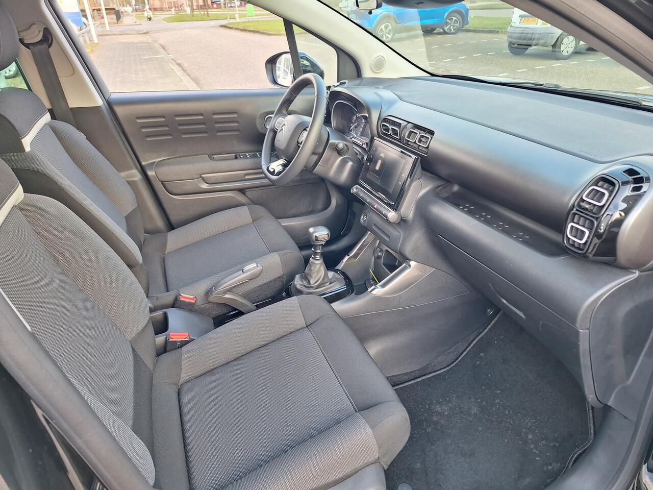 Citroen C3 Aircross 1.2 PureTech Shine 15X OP VOORRAAD