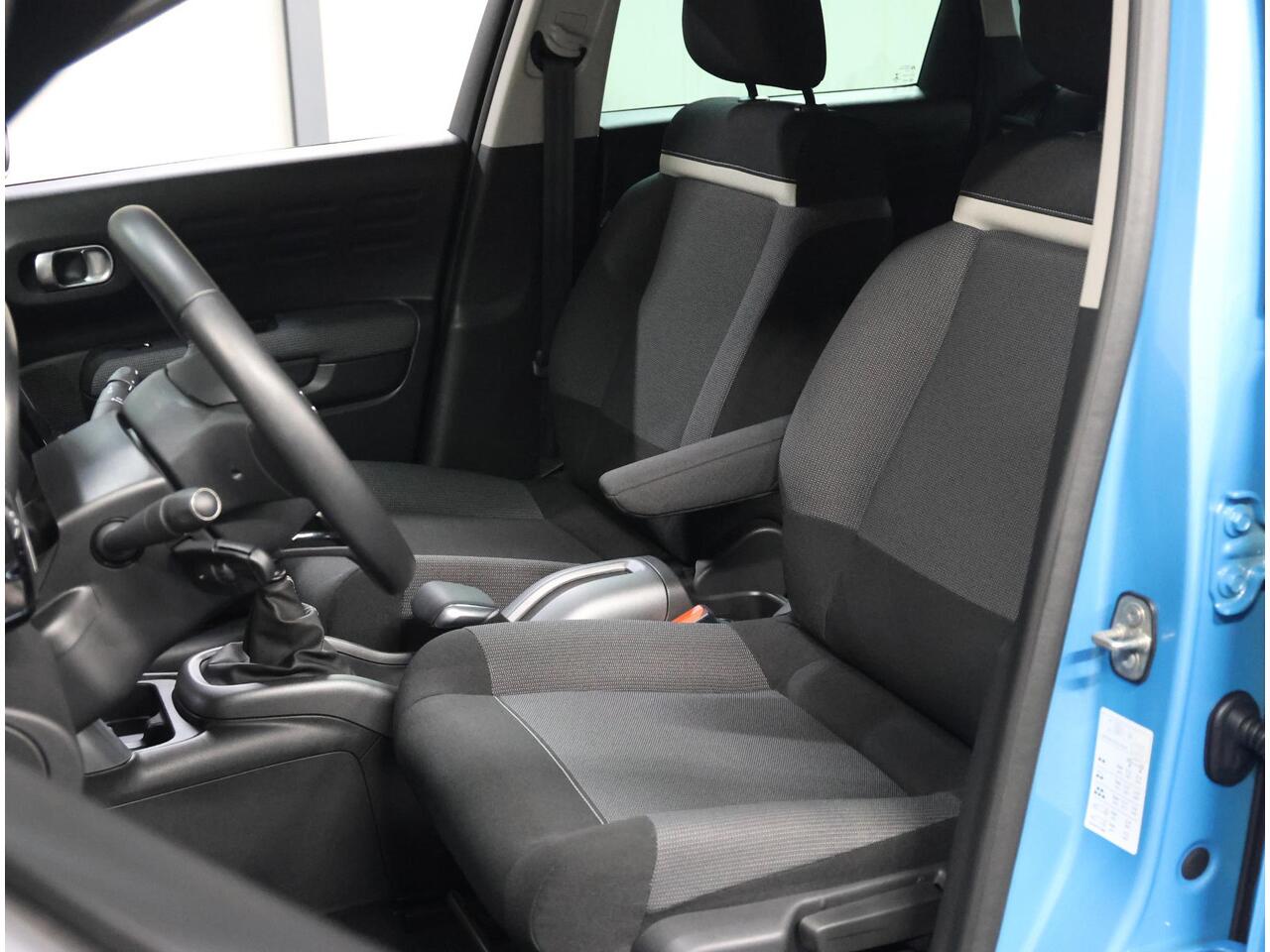 Citroen C3 Aircross 1.2 110PK Shine | 1ste eigenaar | AppleCarplay/AndroidAuto | Cruise Control | Climate Control | Navigatie | 16"LMV | Isofix | Privacy Glass | Parkeersensoren |