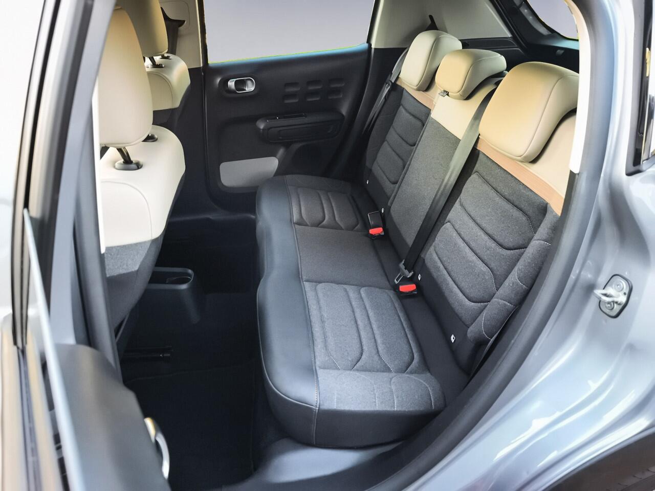 Citroen C3 1.2 PureTech Shine 1e-Eig. & Keurig-Onderh. BOVAG-Garantie. NL-Auto.