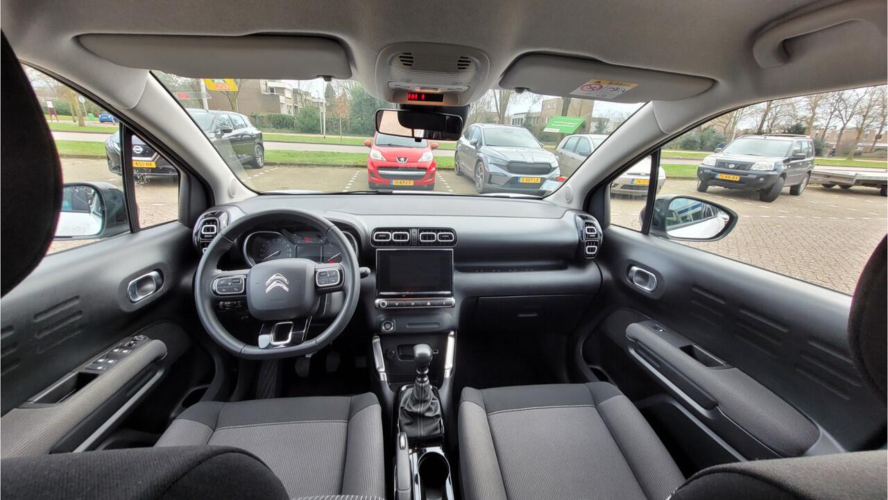 Citroen C3 Aircross 1.2 PureTech Shine 15X OP VOORRAAD