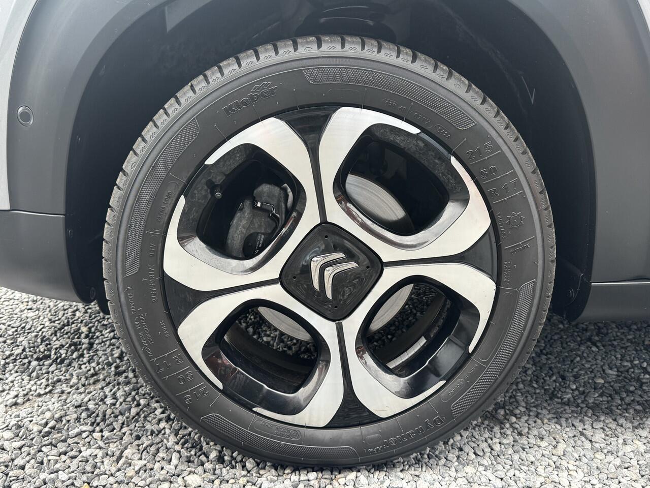 Citroen C3 Aircross 1.2 PureTech Shine // CRUISE // NAVI + CARPLAY // PANO/SCHUIFKANTELDAK // CLIMA // KEYLESS