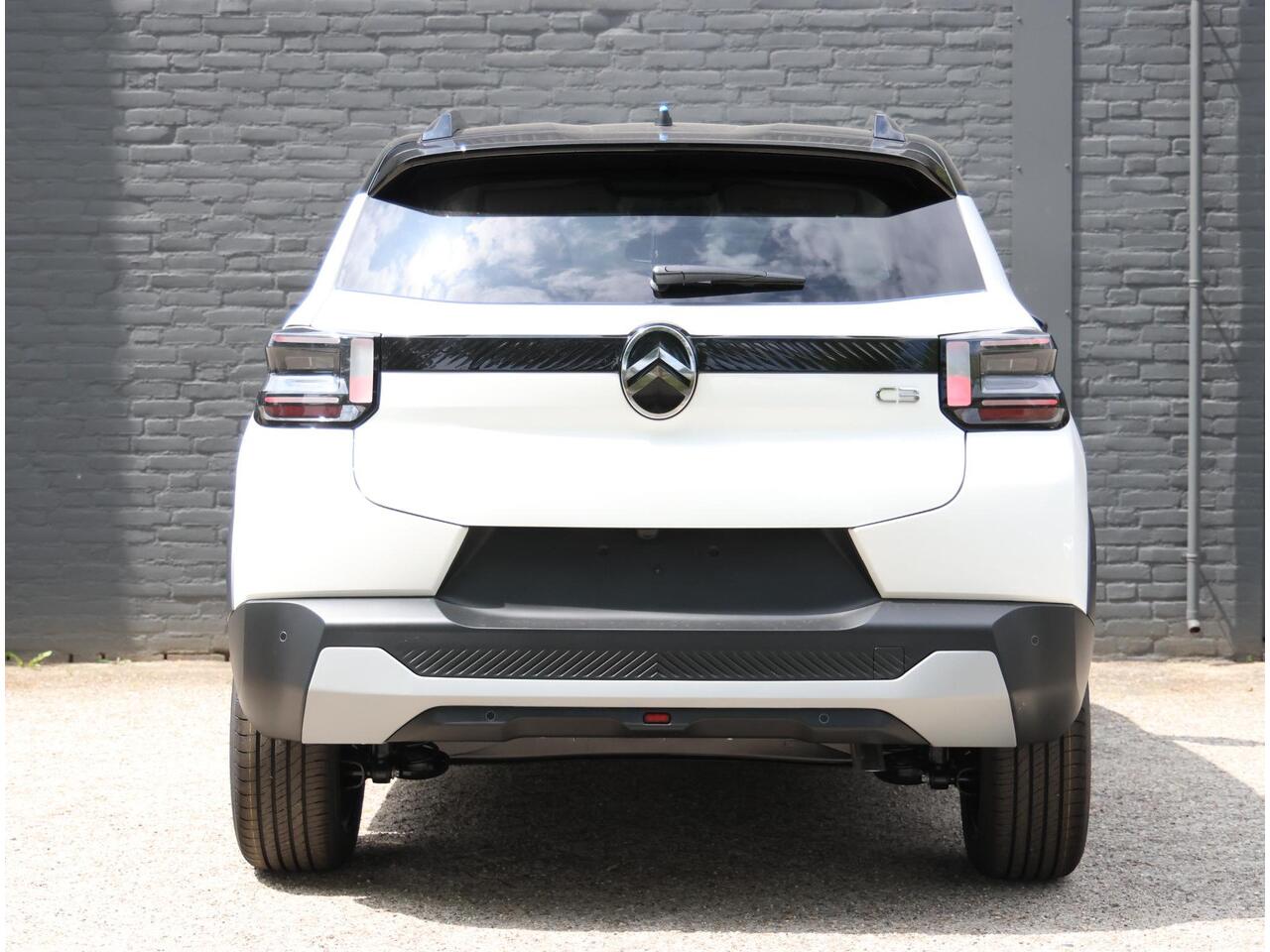 Citroen C3 1.2 Turbo 100pk Max | Camera | Navigatie | AppleCarPlay/AndroidAuto | Climate Control | Cruise Control | FULL LED | Two-Tone | Privacy Glass |