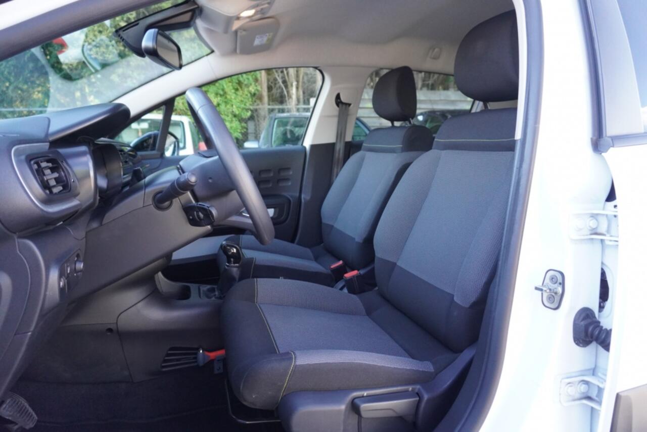 Citroen C3 1.2 PT Feel CarPlay | Clima | Park. sensoren | NAP | Navigatie