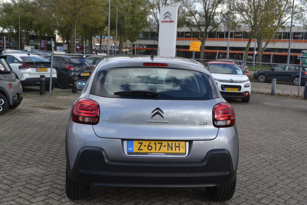 Citroen C3 1.2 PureTech Plus I NAVIGATIE I PARKEERSENSOREN ACHTER I CENTRALE DEURVERGRENDELING I LAGE KM STAND van 12.669 KM I