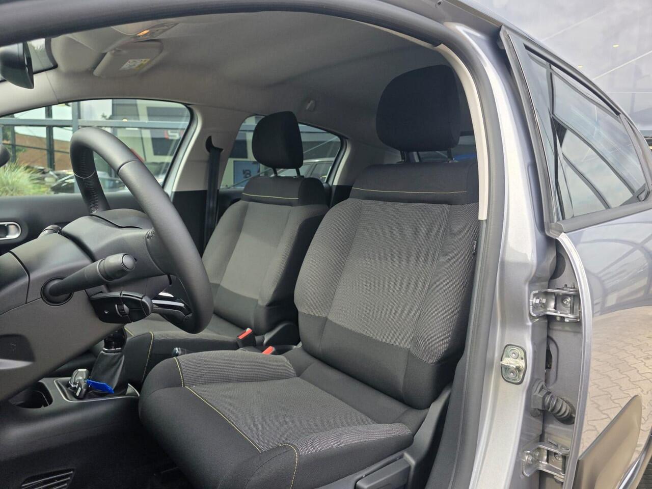 Citroen C3 1.2 PureTech Feel *Achteruitrijcamera & Navigatie*