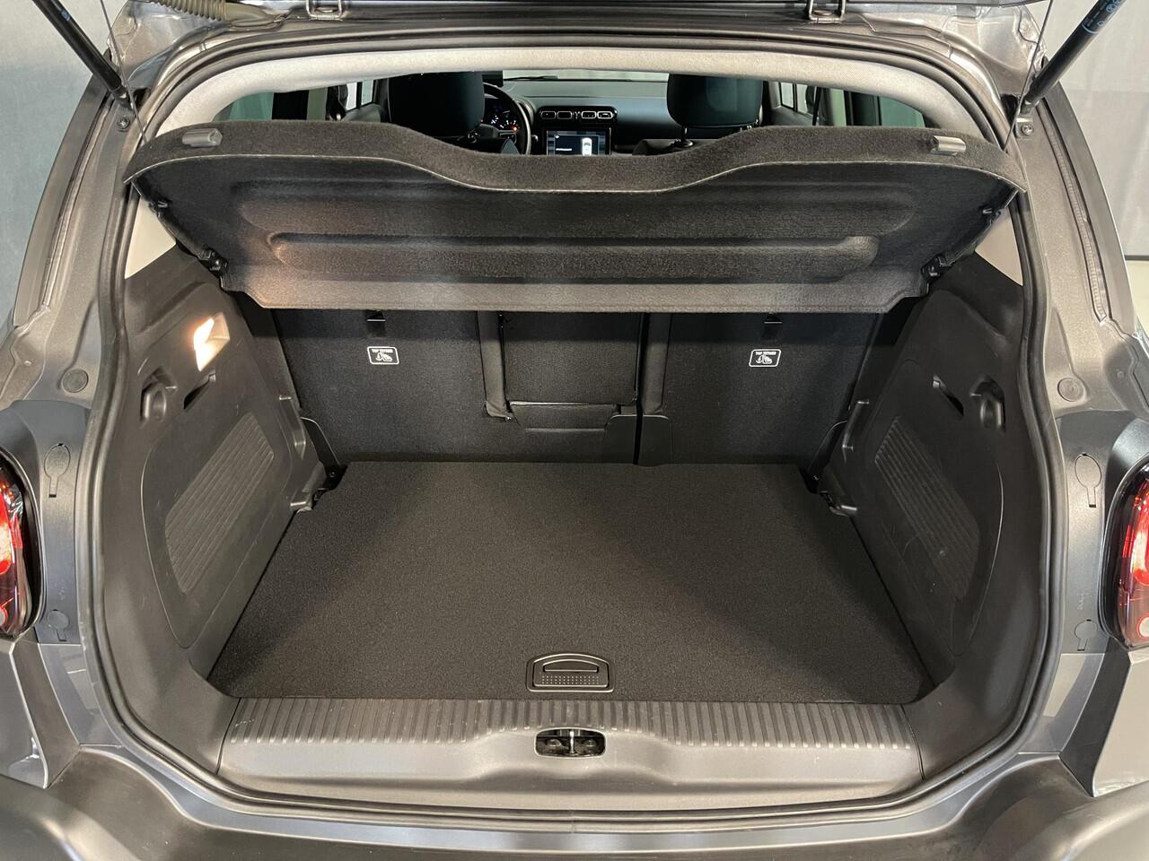 Citroen C3 Aircross 1.2 PureTech Shine 16"/Camera/Keyless/Head-up/Dodehoek/Grip Control/Navigatie/Apple Carplay & Android Auto/Climate/Cruise/PDC v+a