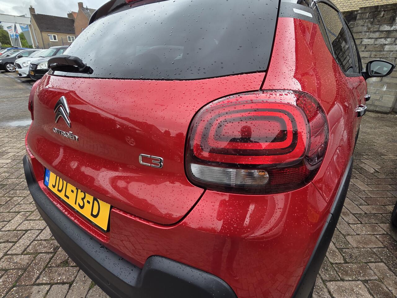 Citroen C3 1.2 PureTech Feel Edition NAVI TEL LM PDC CC