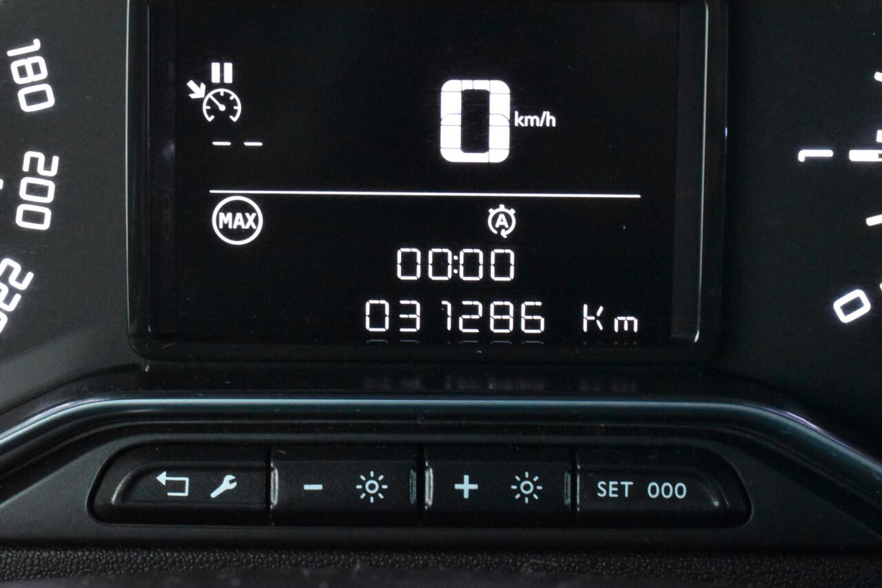 Citroen C3 PureTech 110 Shine | Elle Navigatie | Camera Achter | Airco | Parkeerhulp | LM Velgen |