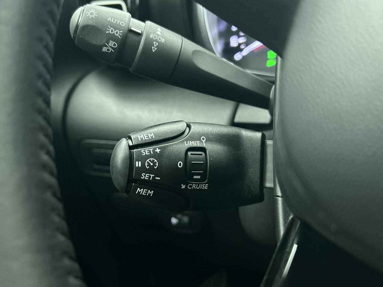 Citroen C3 Aircross 130 PK Automaat Plus | Rijklaar | Apple carplay | Stoelverwarming | Parkeersensoren achter |